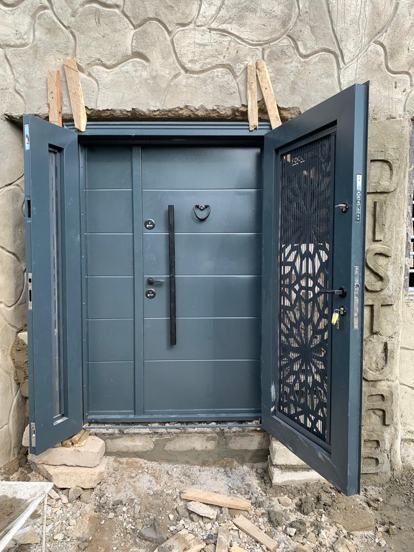 SPECIAL DOORS